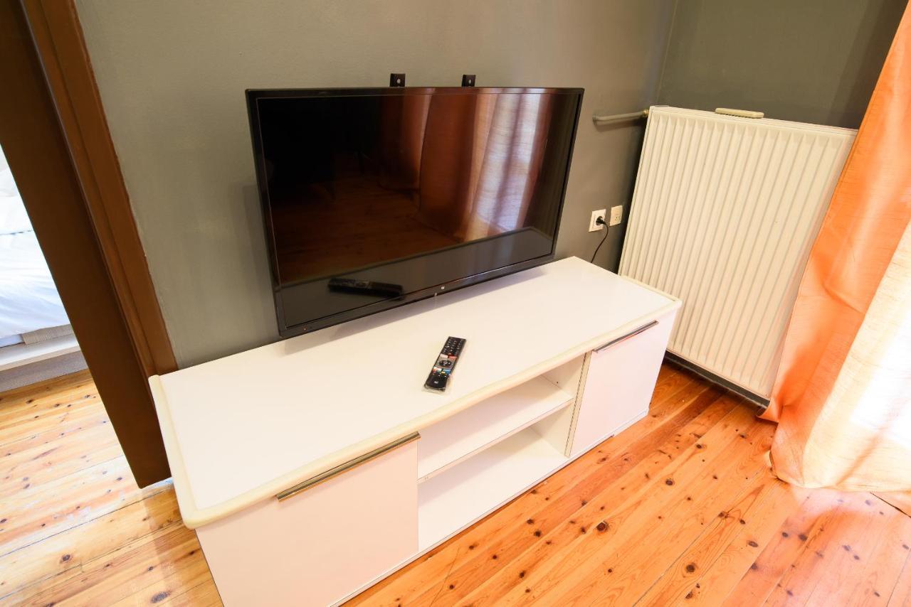 Salonika Downtown Spacious Apartment เทสซาโลนิกิ ภายนอก รูปภาพ
